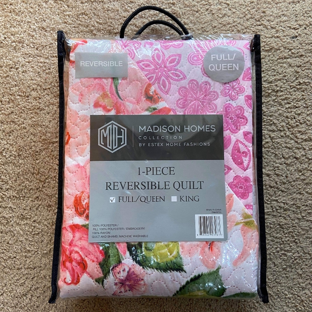 Madison Homes Collection 1-Piece Reversible Quilt